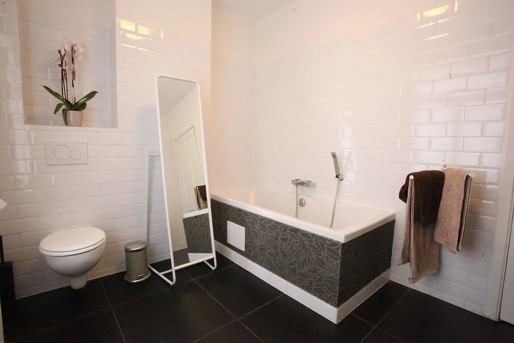 B&B Sablon Antwerp Bed & Breakfast